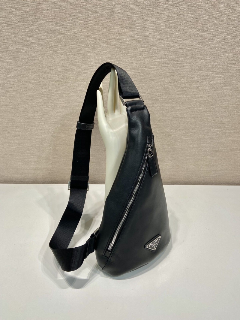 Pra*a waist chest packs